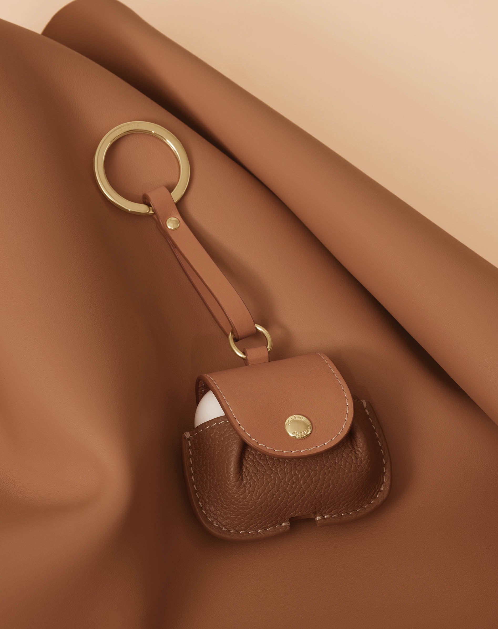 Leather off-cuts and modular designs