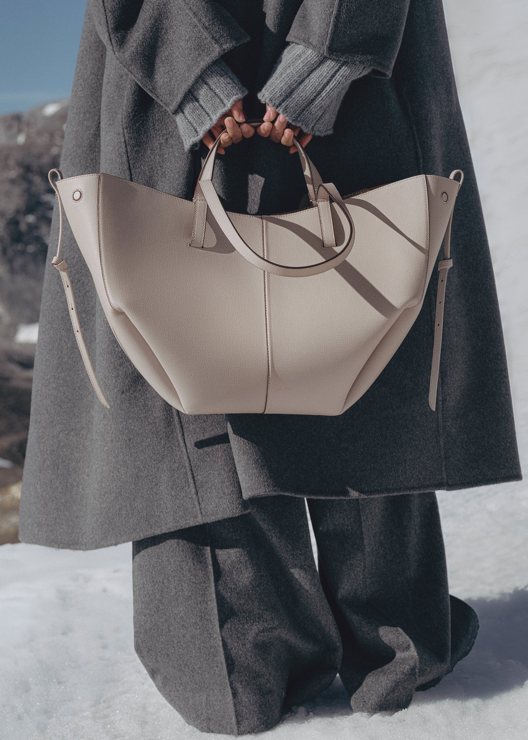 Polène | Bag - Numéro Neuf Mini - Textured Ebony – Polène NL