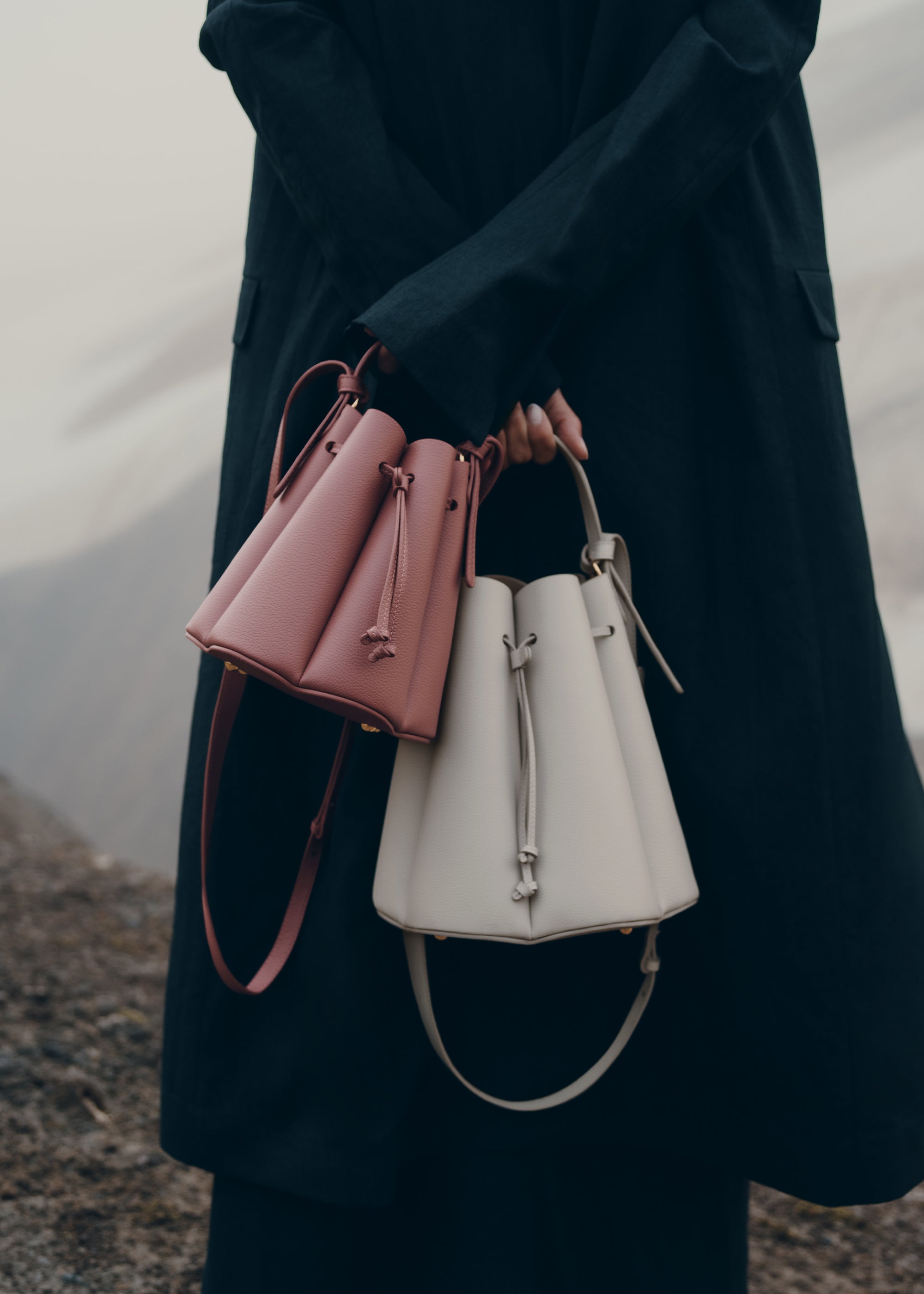 Polène | Bag - Numéro Neuf Mini - Textured Ebony – Polène NL