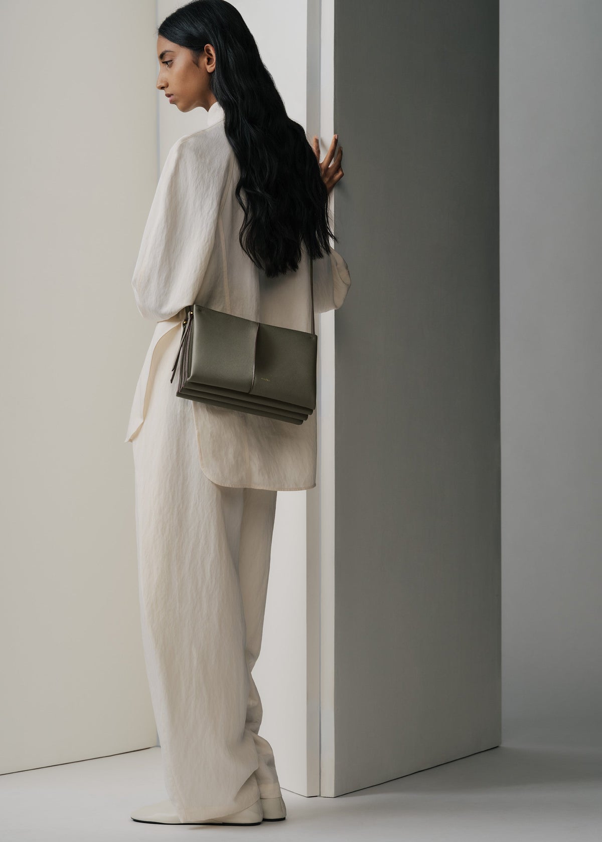 Boky - Textured Smoky Green