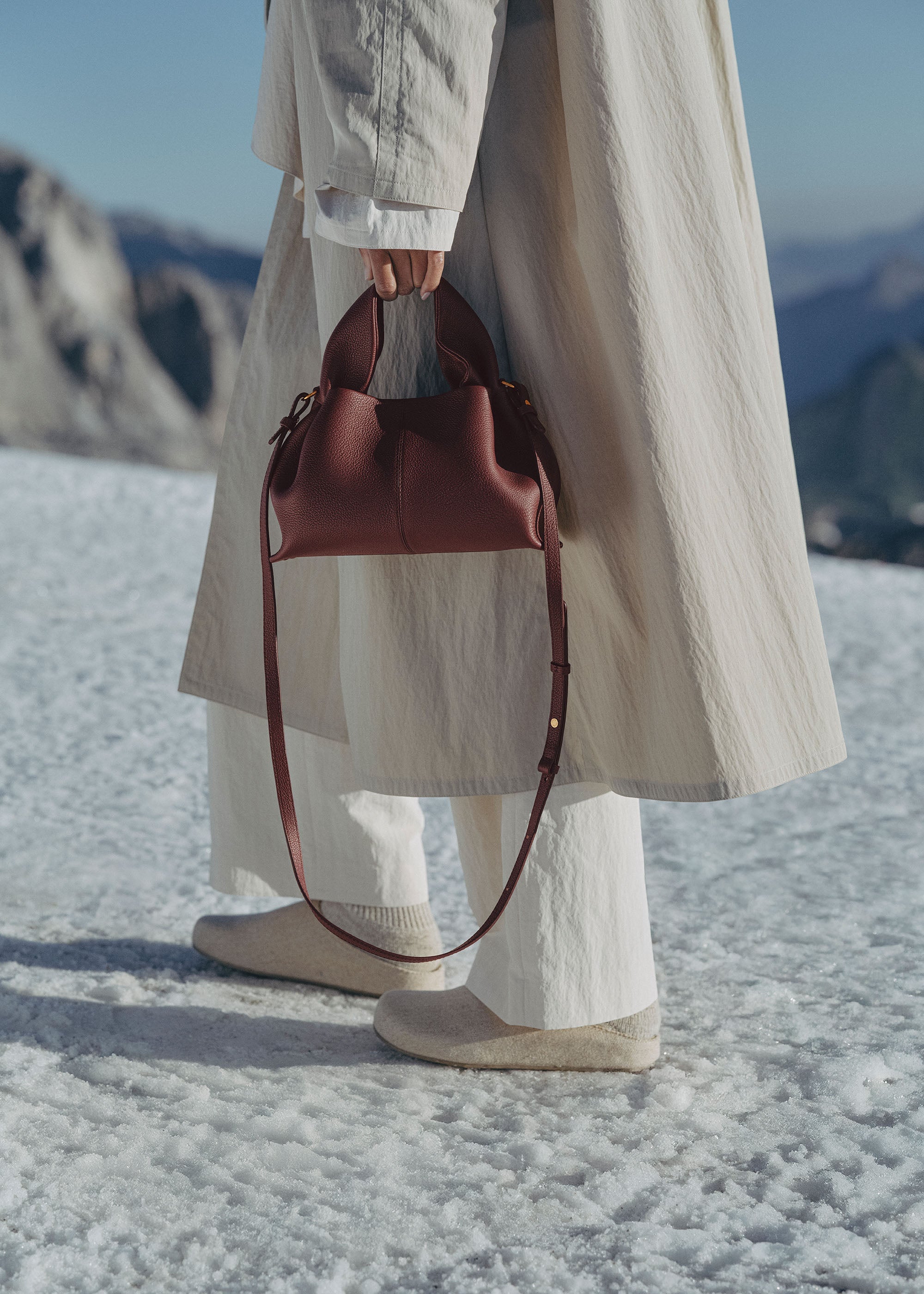Polène | Bag - Numéro Neuf Mini - Textured Black Cherry – Polène NL