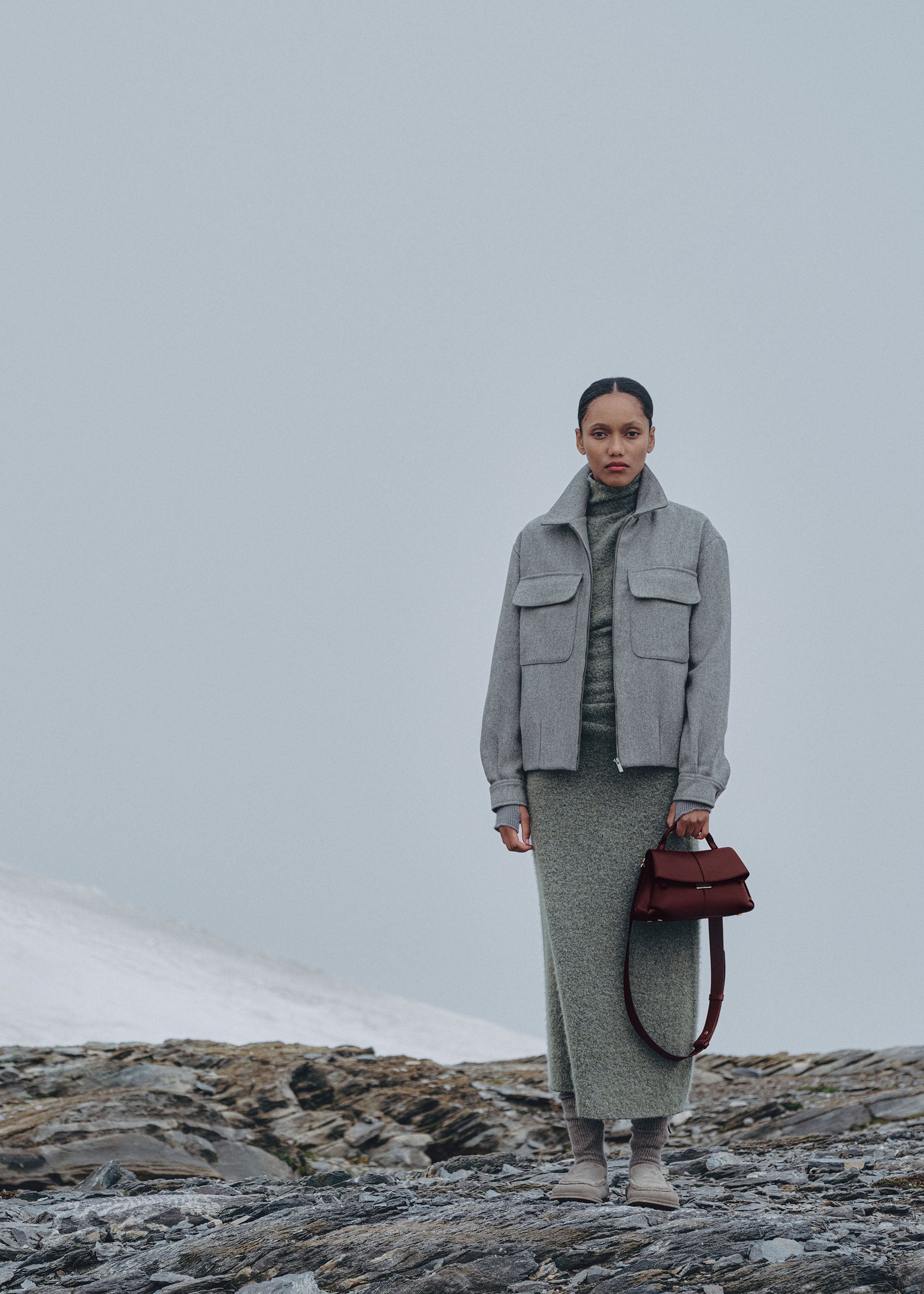 Mokki Mini - Textured Black Cherry