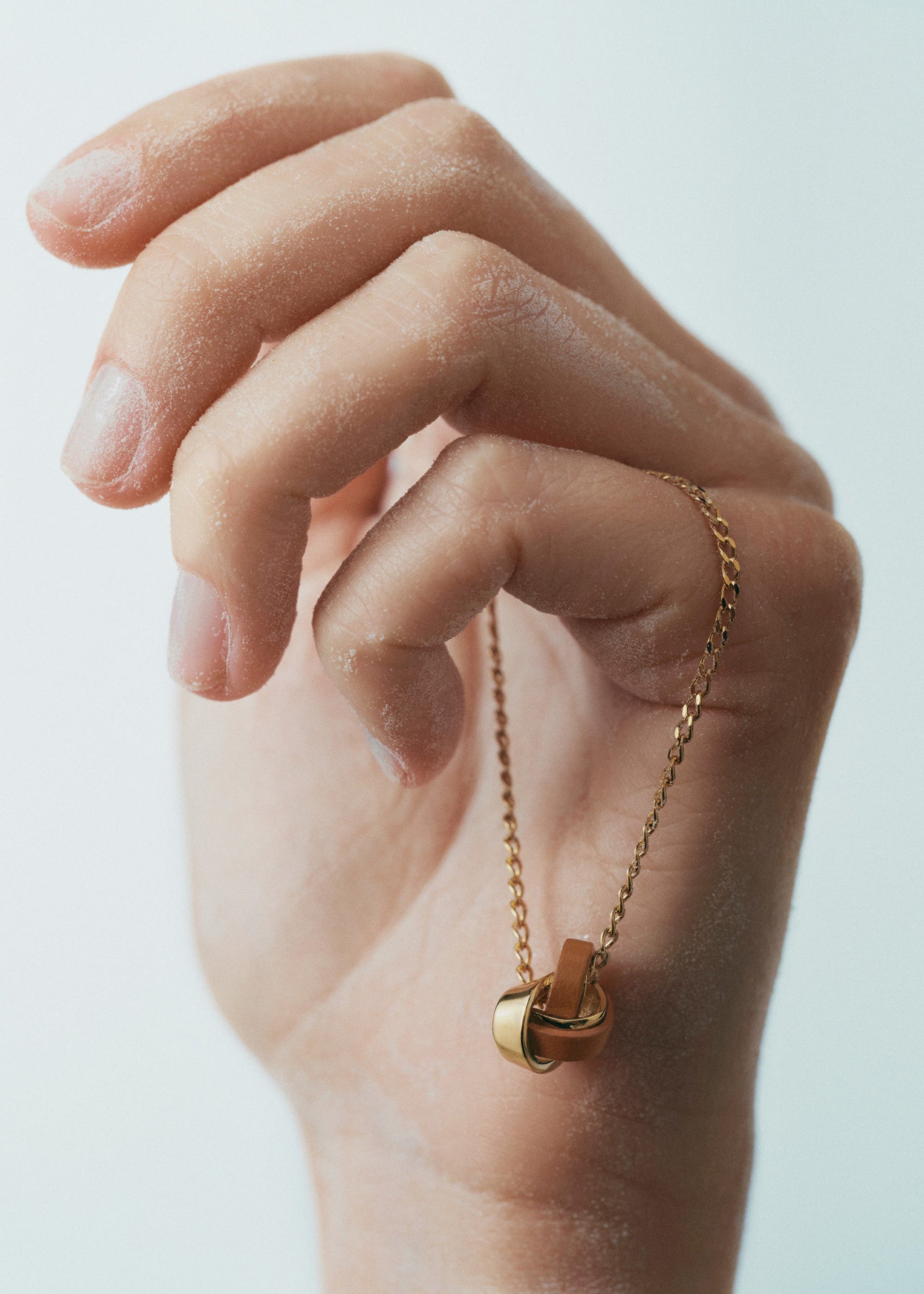 Ormé Necklace - Gold Gilded with Camel Leather